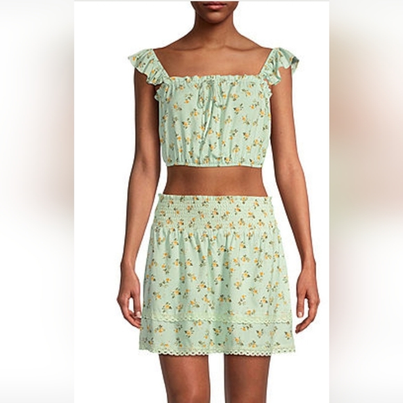 City Triangles Dresses & Skirts - City Traingles Floral Dress Set (NWT)